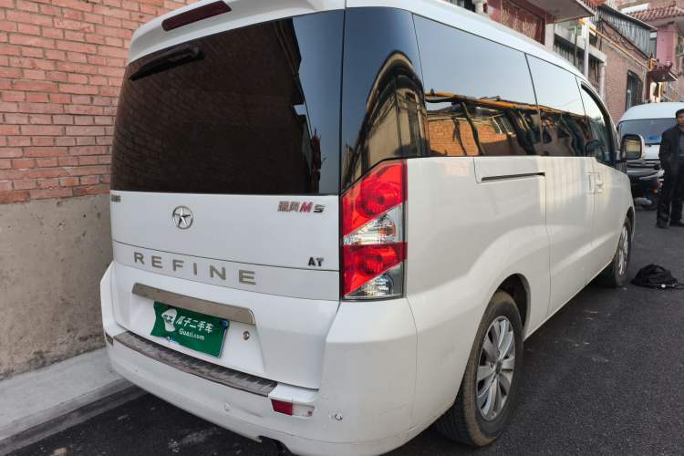 Used JAC Group Refine M5 2013 2.0T Gasoline Automatic Business Edition
