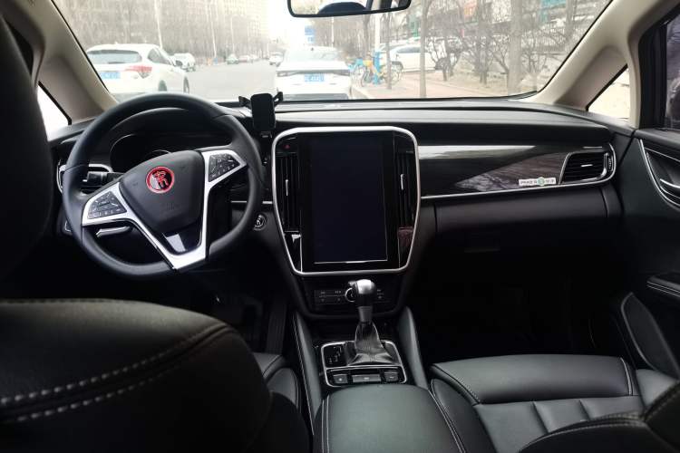 Used BYD Song MAX 2017 1.5T Automatic Smart Connect Prestige 7-Seater