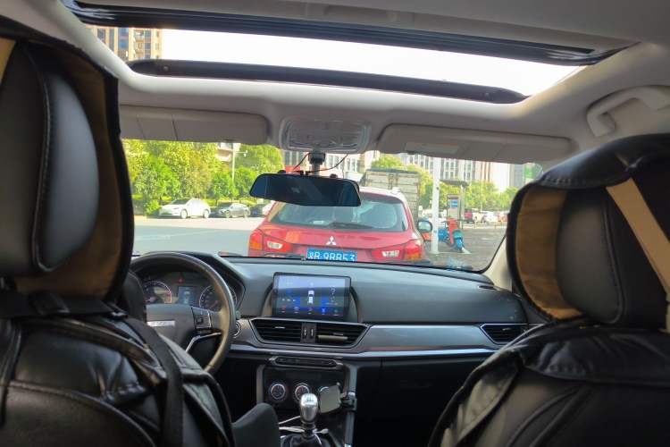 Used Haval H6 2018 Red-Label Sport Version 1.5T Manual Two-Wheel Drive Elite Model
