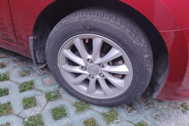 Used CHANGAN Alsvin V7 2015 1.6L Manual LeShang Edition China V Standard Right Front Wheel Hub