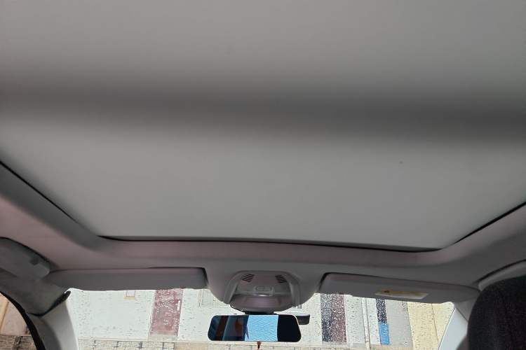 Used Peugeot 4008 2017 350THP Elite Edition Headliner