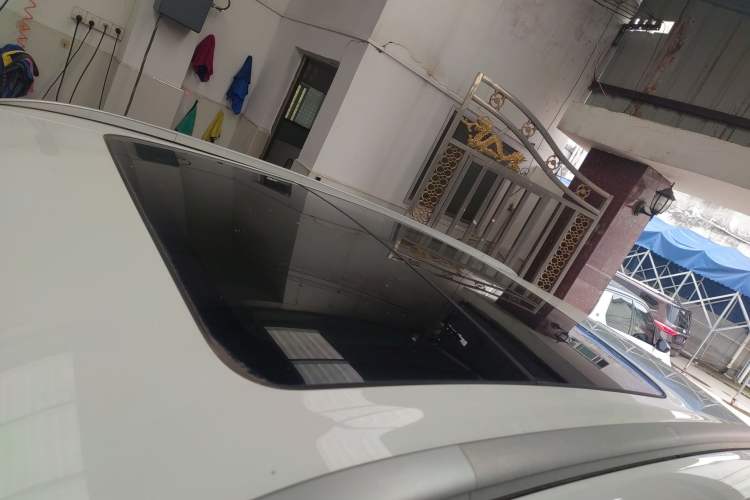 Used Geely Auto Emgrand X7 Sport 2018 1.8TD Automatic Two-Wheel Drive Smart Connect 4G Internet Edition
