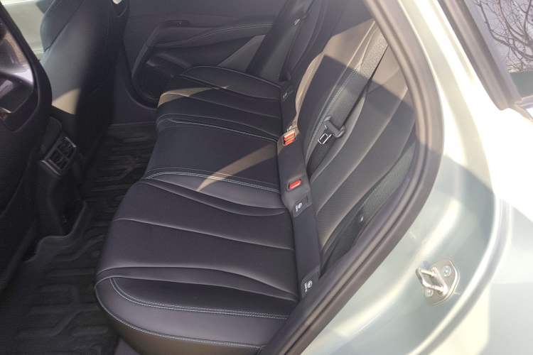 Used BYD Seal 06 New Energy 2024 DM-i 80KM Prestige Model
