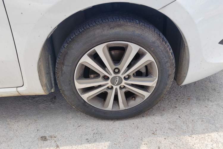 Used Chery Arrizo 3 2015 1.5L Manual High-End Version