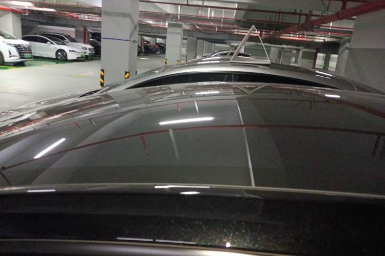 Used Tesla Model Y L 2025 Model Long-Range All-Wheel-Drive Version Roof