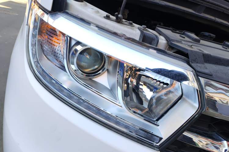 Used JAC Refine M3 2019 IKEA Edition 1.6L Luxury Model