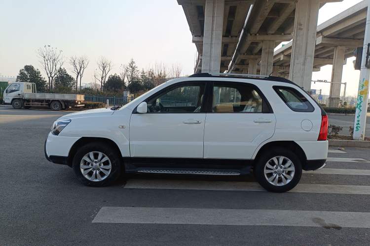 Used Kia Sportage 2013 2.0L Automatic Two-Wheel Drive GL Trim