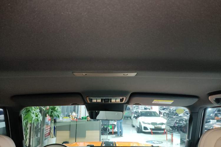 Used iCAR V23 2025 401 Two-Wheel Drive Intelligent Driving Version