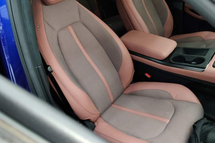 Used Nio EC6 2020 605 km Sport Edition