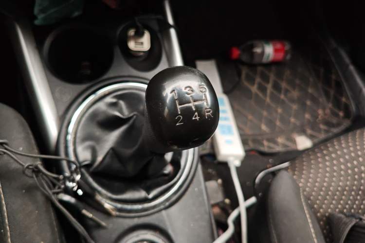 Used Mitsubishi ASX 2013 1.6L Manual Two-Wheel Drive Standard Edition