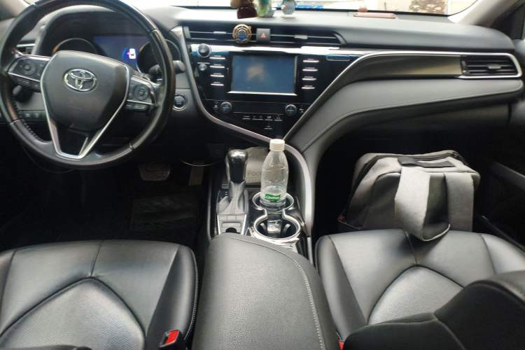 Used Toyota Camry 2018 2.5S Fēngshàng Edition Audio And AC Panel