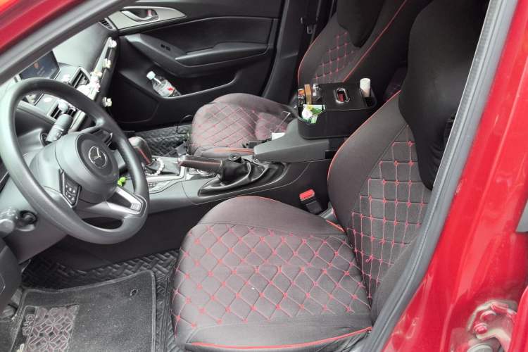 Used Mazda 3 Axela 2019 Cloud-Controlled Version Sedan 1.5L Automatic Comfort Trim China VI Standard Left Front Seat