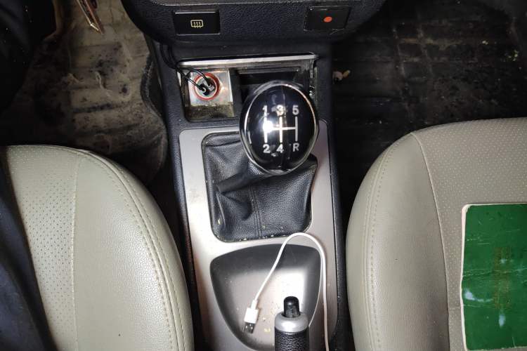 Used Geely Auto Liberty Ship 2012 1.3L Manual Fashion II
