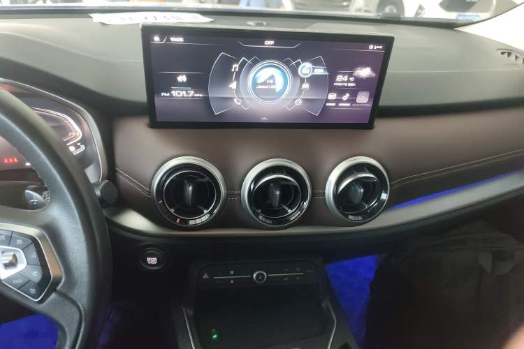 Used Wey VV6 2020 2.0T Two-Wheel Drive Smart Enjoyment+