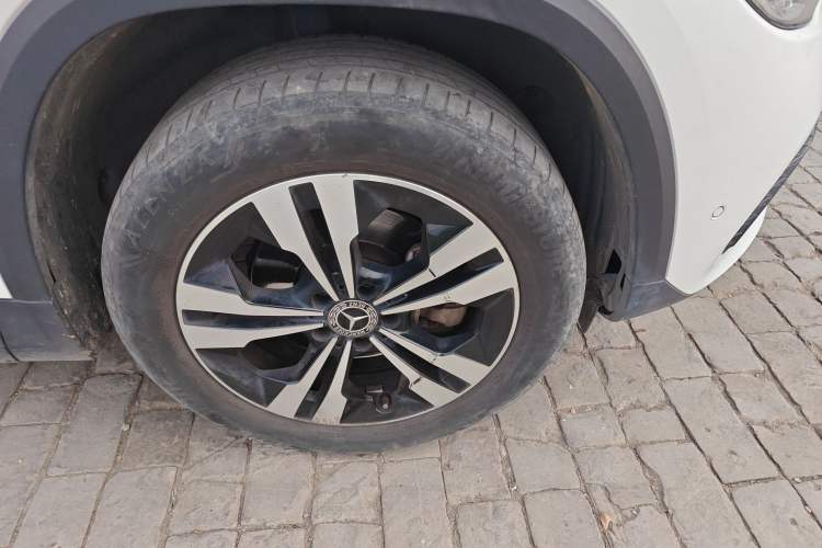 Used Mercedes-Benz GLA 2020 GLA 200 Right Front Wheel Hub