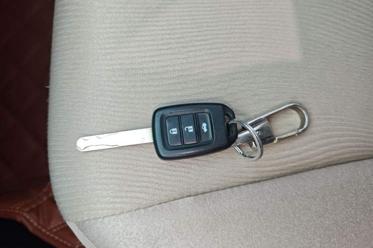 Used Honda City 2015 1.5L manual Comfort version