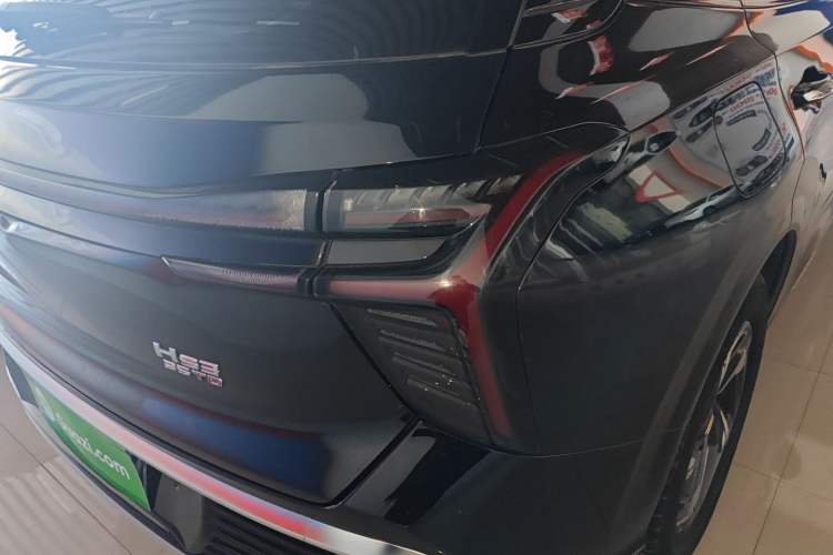 Used Hongqi HS3 2023 1.5T Two-Wheel Drive Shanwei Edition