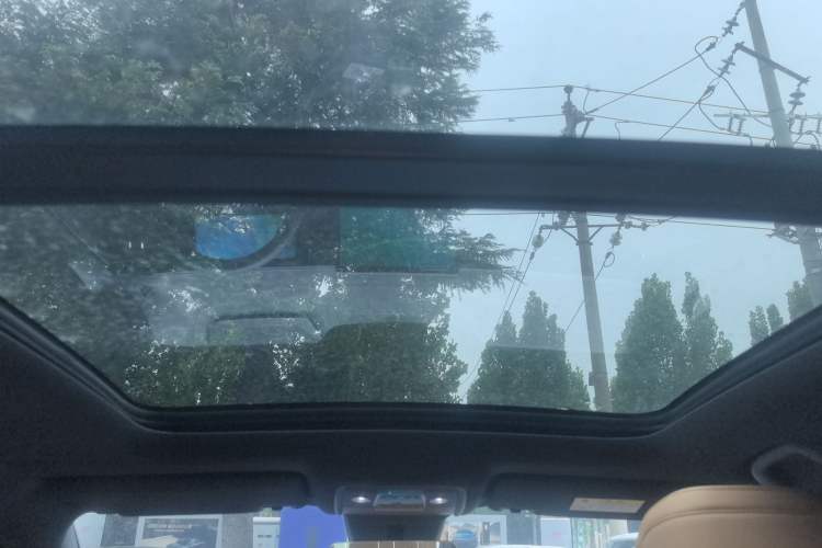 Used BYD Song L DM-i 2024 112 km Leading Edition