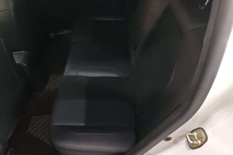 Used Citroen C3-XR 2015 1.6L Automatic Pioneer Model Left Rear Seat