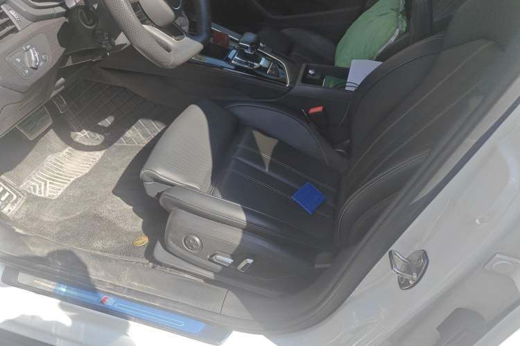 Used Audi A4L 2024 40 TFSI Luxury Dynamic Edition