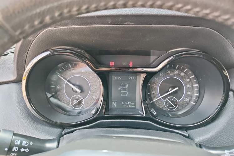 Used JMC Yuhu EV 2022 4x2 LX JX1032PSEF5BEV