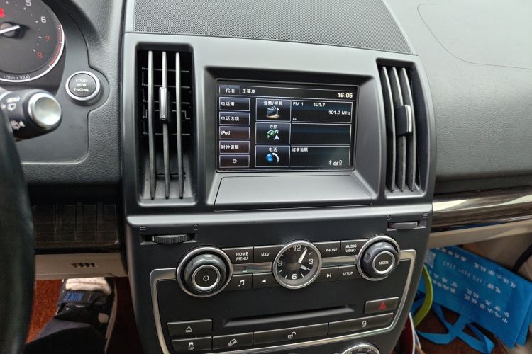 Used Land Rover Freelander 2 2013 2.0T Si4 SE Gasoline Edition Audio And AC Panel