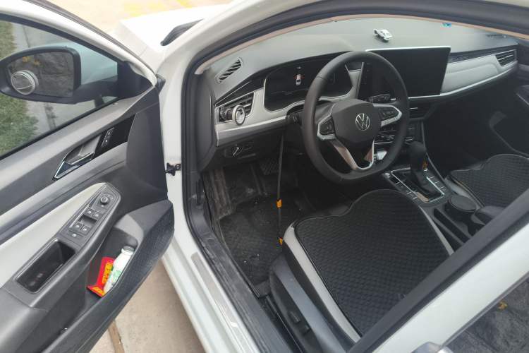 Used Volkswagen Bora 2023 280TSI DSG Prestige Edition
