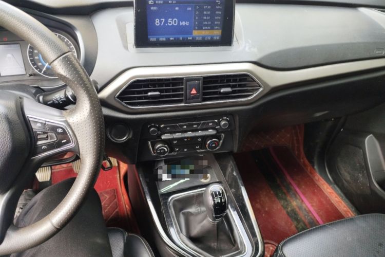 Used Dongfeng Fengon S560 2018 1.8L Manual Comfort 5-Seater China V Standard