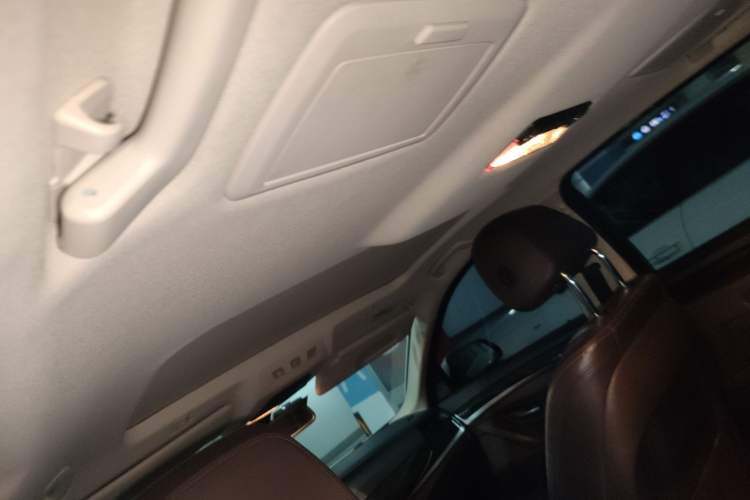 Used BMW 5 Series 2017 525Li Luxury Design Package
