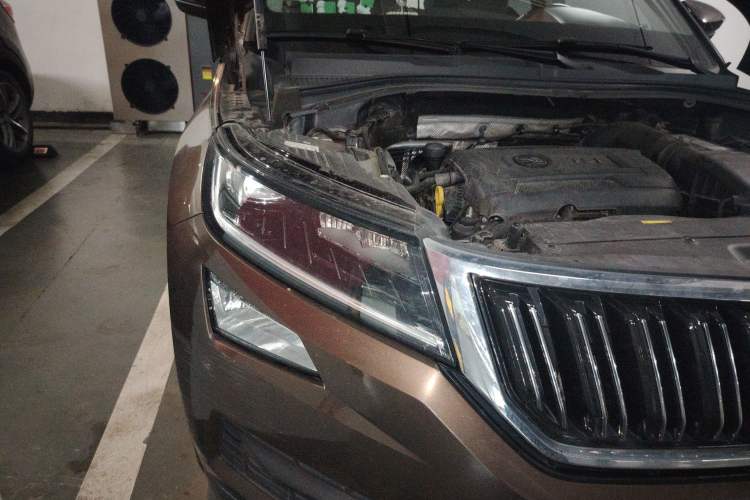 Used Skoda Kodiaq 2019 Facelifted TSI380 7-Seater All-Wheel-Drive Flagship Version China VI Standard