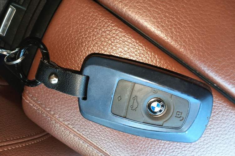 Used BMW 5 Series 2014 520Li Elegant Model