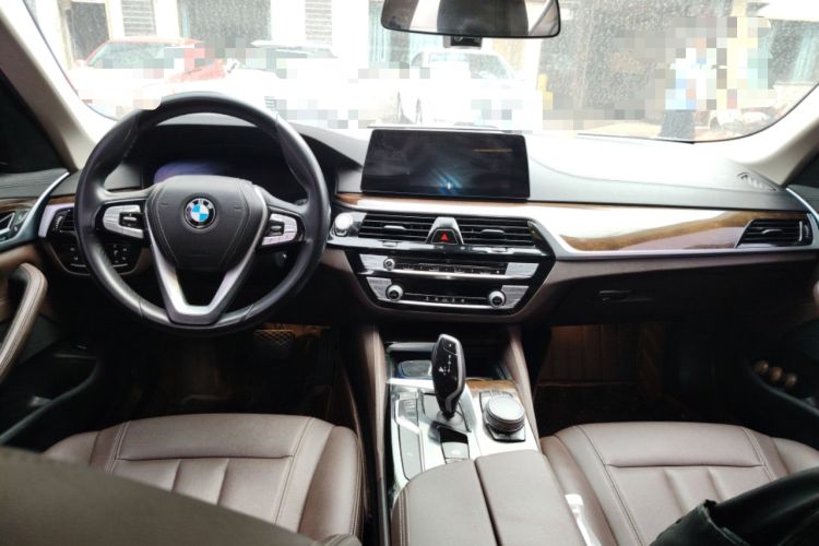 Used BMW 5 Series 2019 525Li Luxury Package