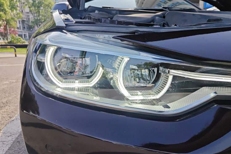 Used BMW 3 Series 2017 320Li Fashion Model
