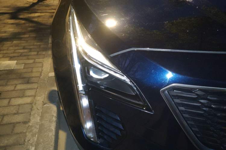 Used Cadillac XT4 2020 Revised Version 28T Two-Wheel Drive Tech Edition