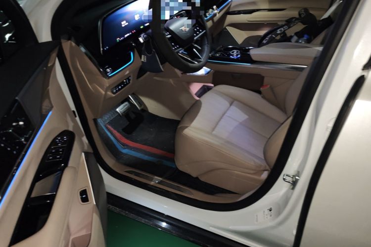 Used Cadillac XT5 2025 2.0T Prestige Version