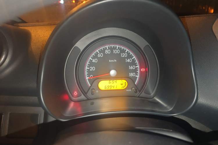 Used Suzuki Alto 2013 1.0L Manual Utility Model
