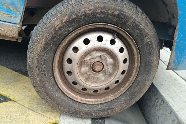 Used Wuling Zhiguang 2013 1.0L Practical Version