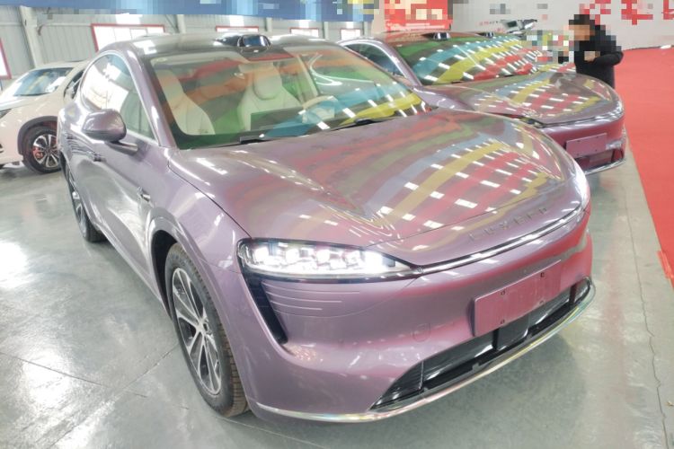 Used Hima Luxeed R7 2024 All-Electric 736 km Ultra
