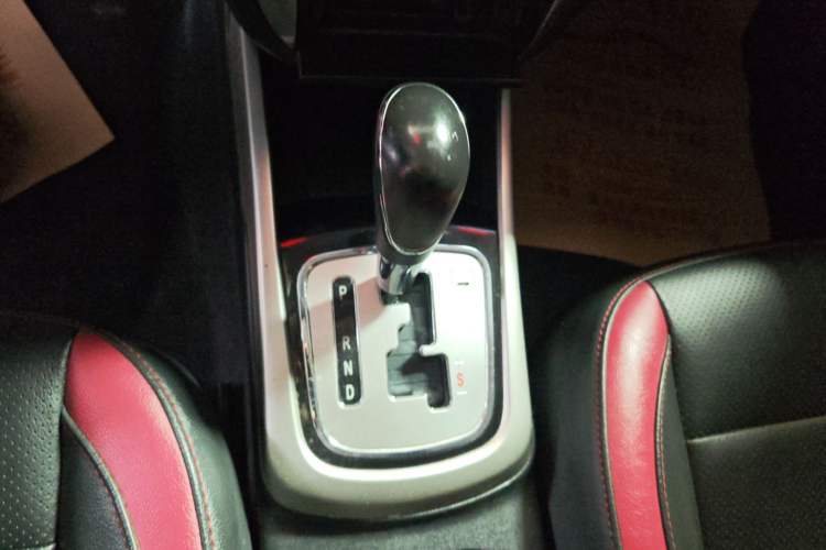 Used Changan Eado 2015 1.6L Automatic Junku Model China IV Standard