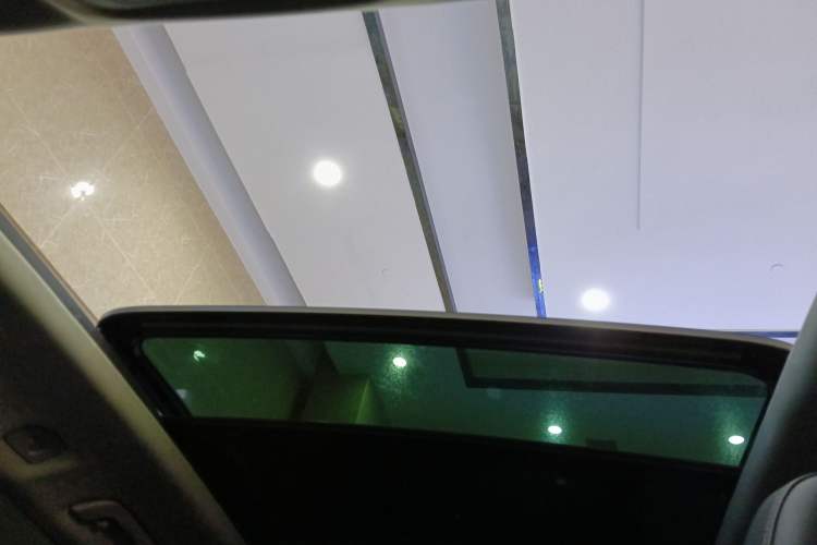 Used Audi Q5 2018 Collector's Edition 40 TFSI Technology Model