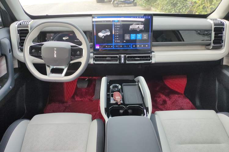 Used iCAR 03 2024 501km Four-wheel Drive Long-Range Advanced Version Center Console