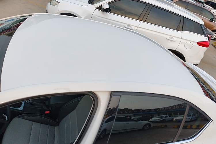 Used Skoda Octavia 2017 1.6L Manual Front-Wheel-Drive Version