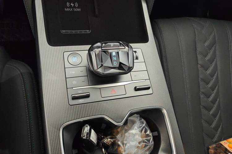 Used BYD Song L DM-i 2025 Intelligent Driving Version 160 km Beyond-Range Type