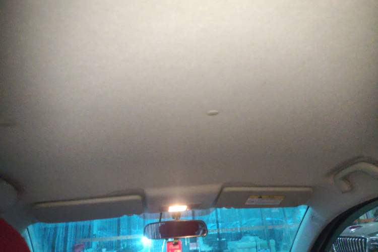 Used CHANGAN OSHAN Benni E-Star 2022 Charming Edition Colorful Model Lithium-Ion Battery
