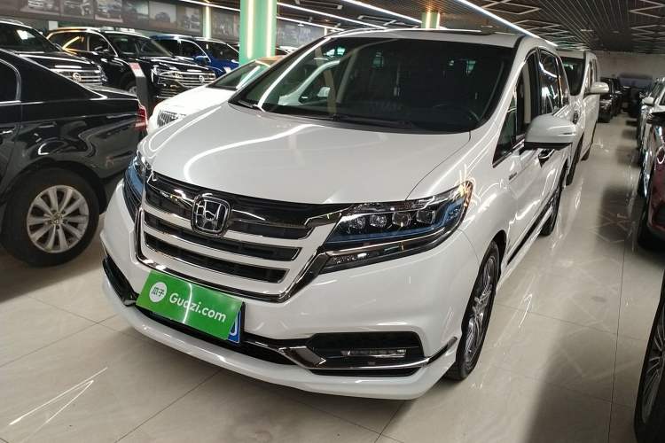 Used Honda Elysion 2019 2.0L Hybrid Luxury Edition
