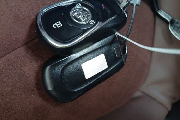 Used Buick Envision 2016 20T Two-Wheel-Drive Elite Model
