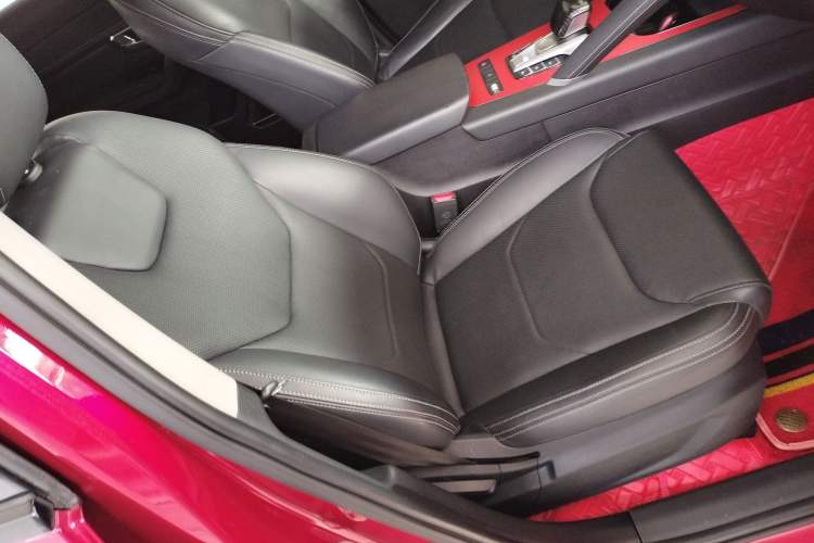 Used BYD Song Pro 2019 1.5T Automatic Prestige Model Right Front Seat