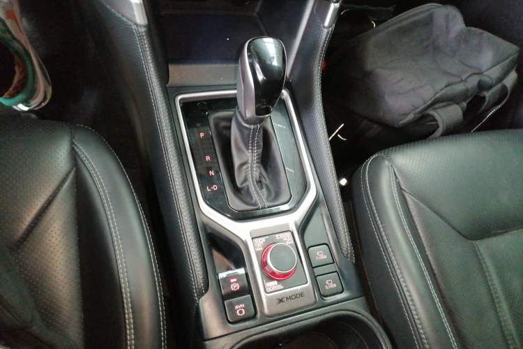 Used Subaru Forester 2021 2.0i Flagship Edition EyeSight Gear Lever