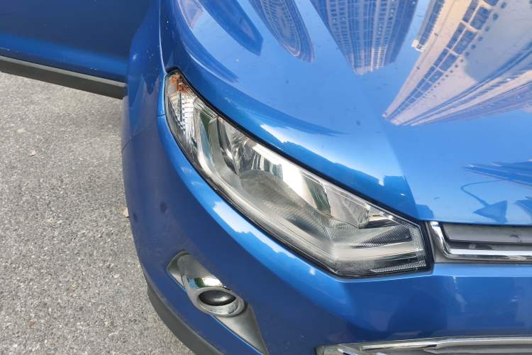 Used Ford EcoSport 2013 1.5L Automatic Prestige Model Right Front Headlight