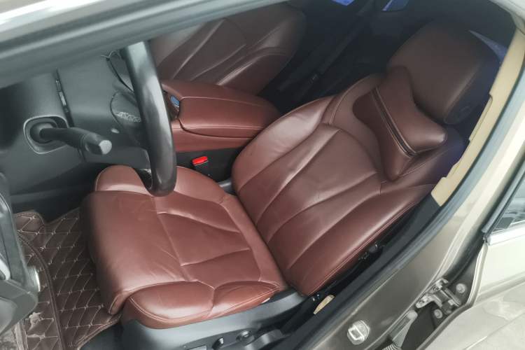 Used Buick Envision 2016 28T Four-Wheel Drive Luxury Model
